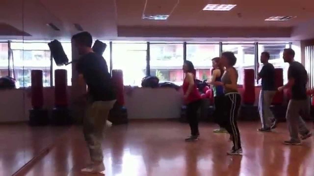 'Ethnic Fitness CLUB 16/4/2014 Λευτέρης Καλλιτσουνάκης Basic Aerobic'