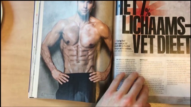 'Sneak Preview: Muscle & Fitness maartnummer met o.a. Mark Wahlberg!'