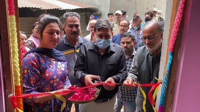 'DC Kishtwar inaugurated first exclusive ladies Gym Kayakalp own by Manisha Manu at Kuleed Chowk'