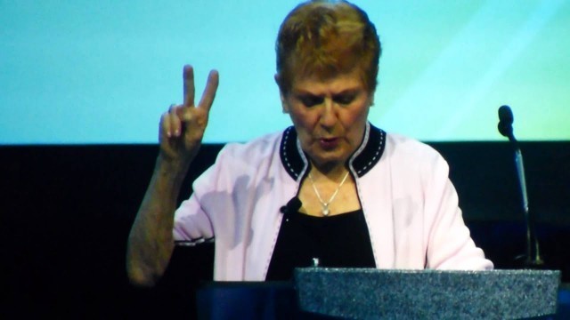 '2014 IDEA Elaine LaLanne Intro for Diana Nyad - IDEA Fitness Jack LaLane Inspiration Award'