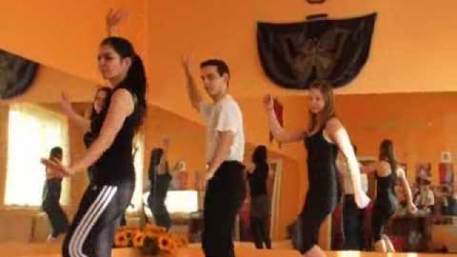 'Kelebek Tánciskola Dance Fitness - Waka Waka'