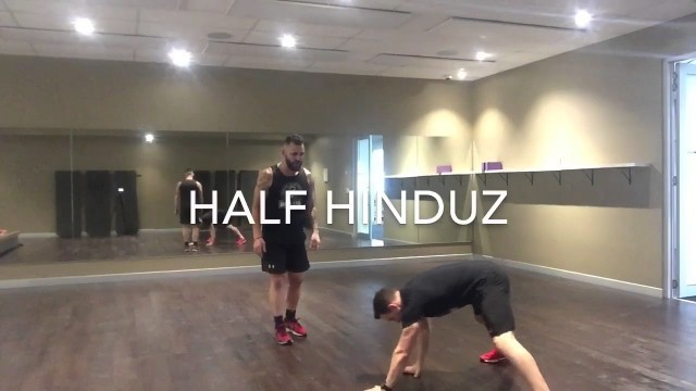 'ZUU HALF HINDU'