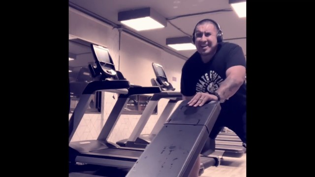 'Hyatt regency gym chest and back'