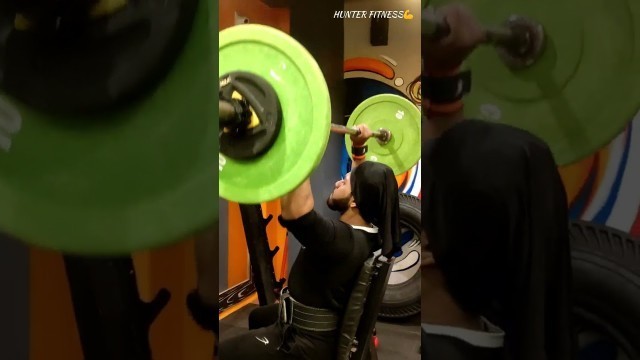 'Barbell Shoulder Press 