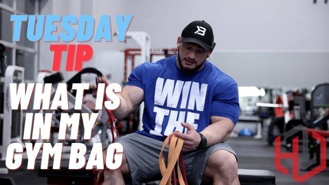 'What is in My Gym Bag | Hunter Labrada'