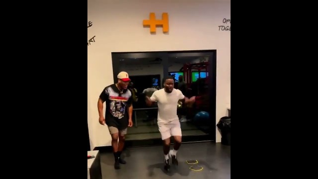 'Kevin Hart going crazy with his dance moves in the gym #kevinhart'