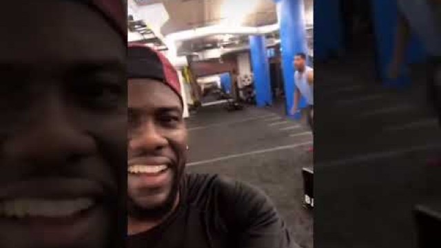 'Kevin Hart ‘MURDERING’ In The Gym'