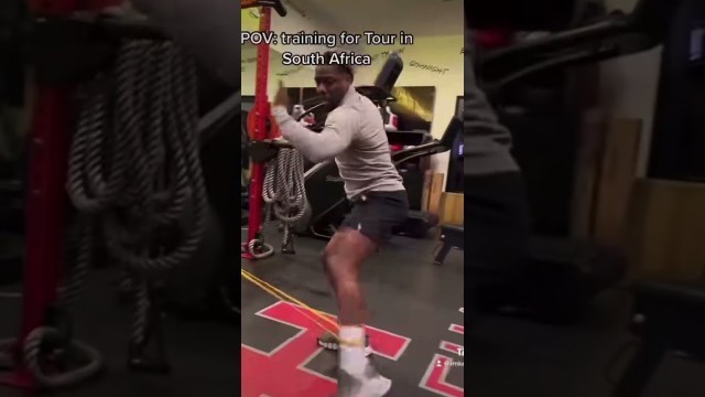 '#Kevin Hart training for a tour in South Africa