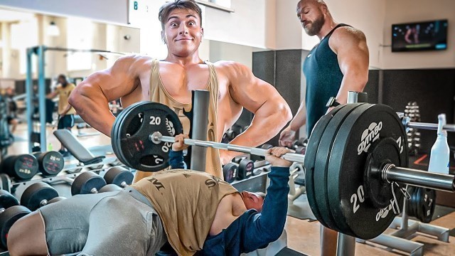 '150Kg Bankdrücken mit ABSETZEN!