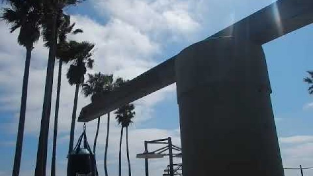 'Muscle Beach sandbox fitness Vibes Venice Beach Dogtown outdoor workout fitness LA Los Angeles USA'