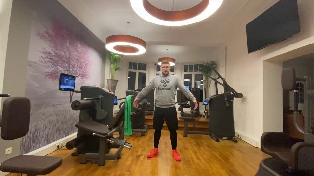 'Arm-Brust-Rücken-Workout mit Chris'