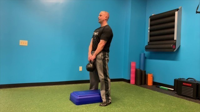 'York, PA Personal Trainer | First Capital Gym | Elevated Kettlebell Deadlift'