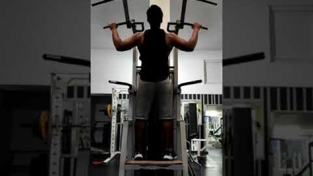 'تمرين العقلة #shorts #musculation #bodybuilding #bodybuilding #maroc #fyp #fitness #pullup #pullups'