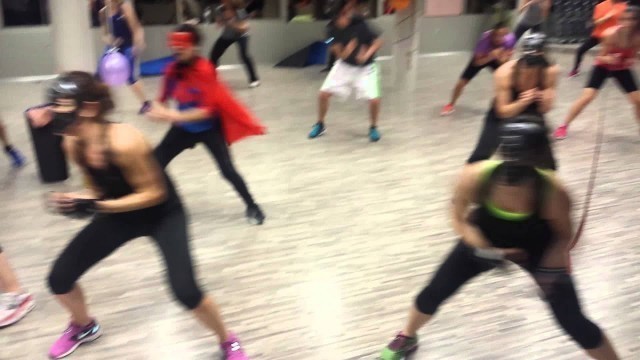 'ESPECTACULAR BODY COMBAT DE CARNAVAL 16 VELA CLUB FITNESS 2'