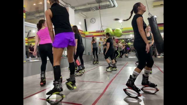 'Kangoo Jumps/ прыжки в ботинках'