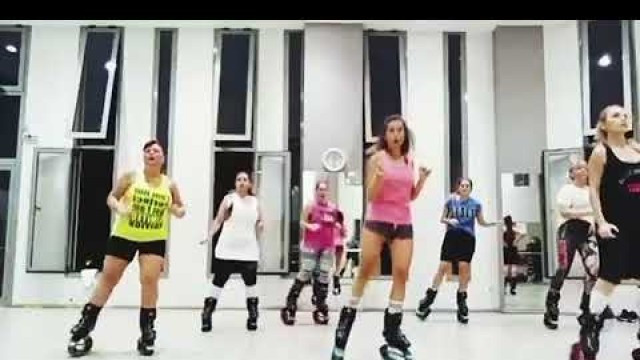 'Kangoo Jumps στο Χαλάνδρι | Axion Fitness Club |'