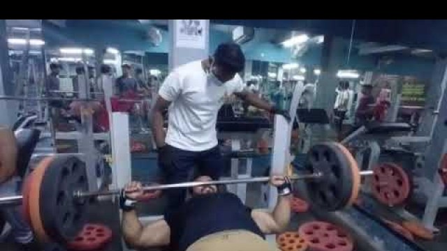 '*120kgs bench press @ marshal gym*'