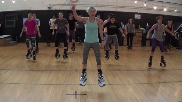 'Kangoo Jumps Workout - Cola Song'